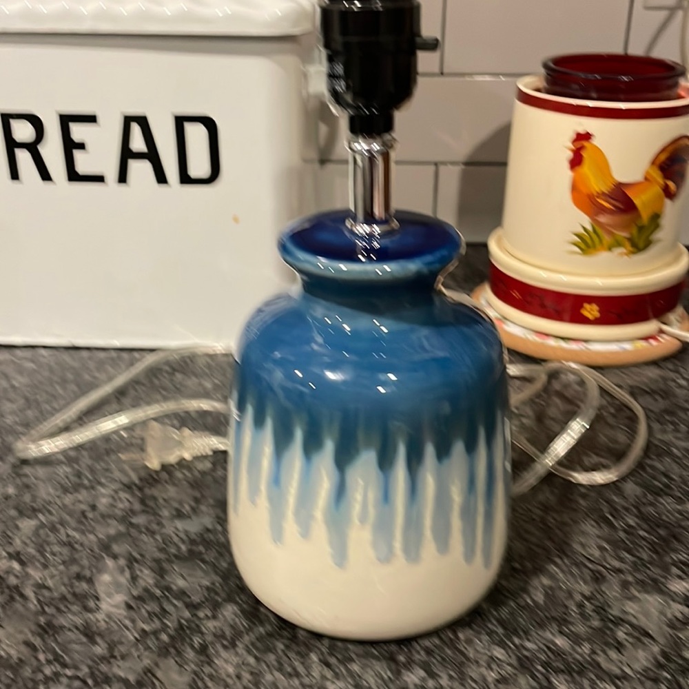 Small table lamp